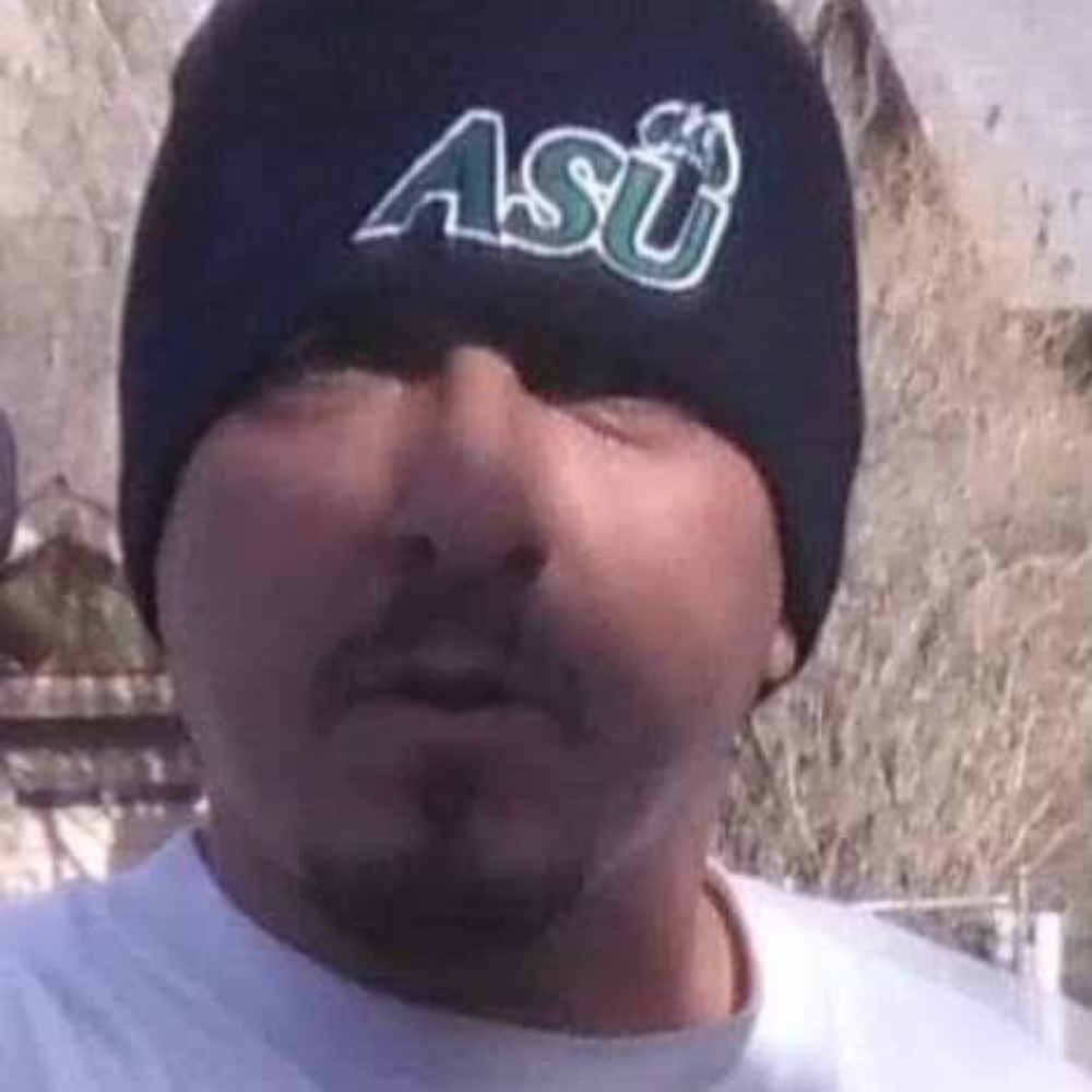 Meet your Posher, Raul - Picture 2 of 9